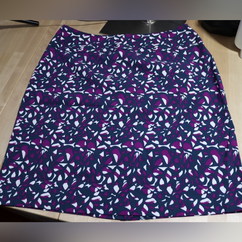Margaret M purple and white skirt, size 1X